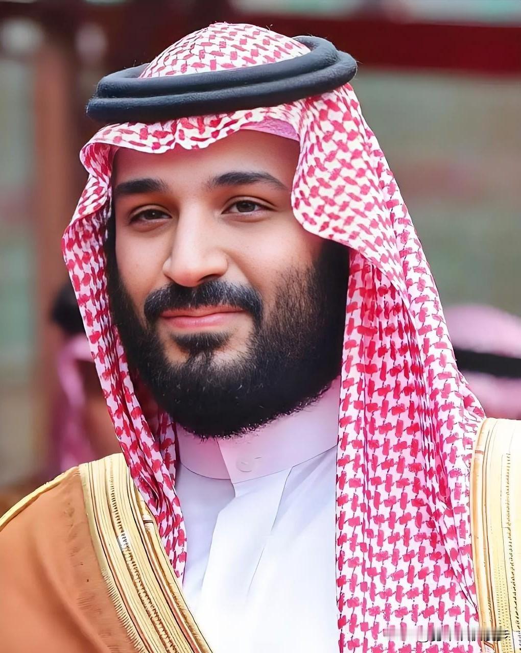 刚看到一条消息，
沙特战机又出动，空袭了也门东部。这可不是简单的冲突，而是沙特直