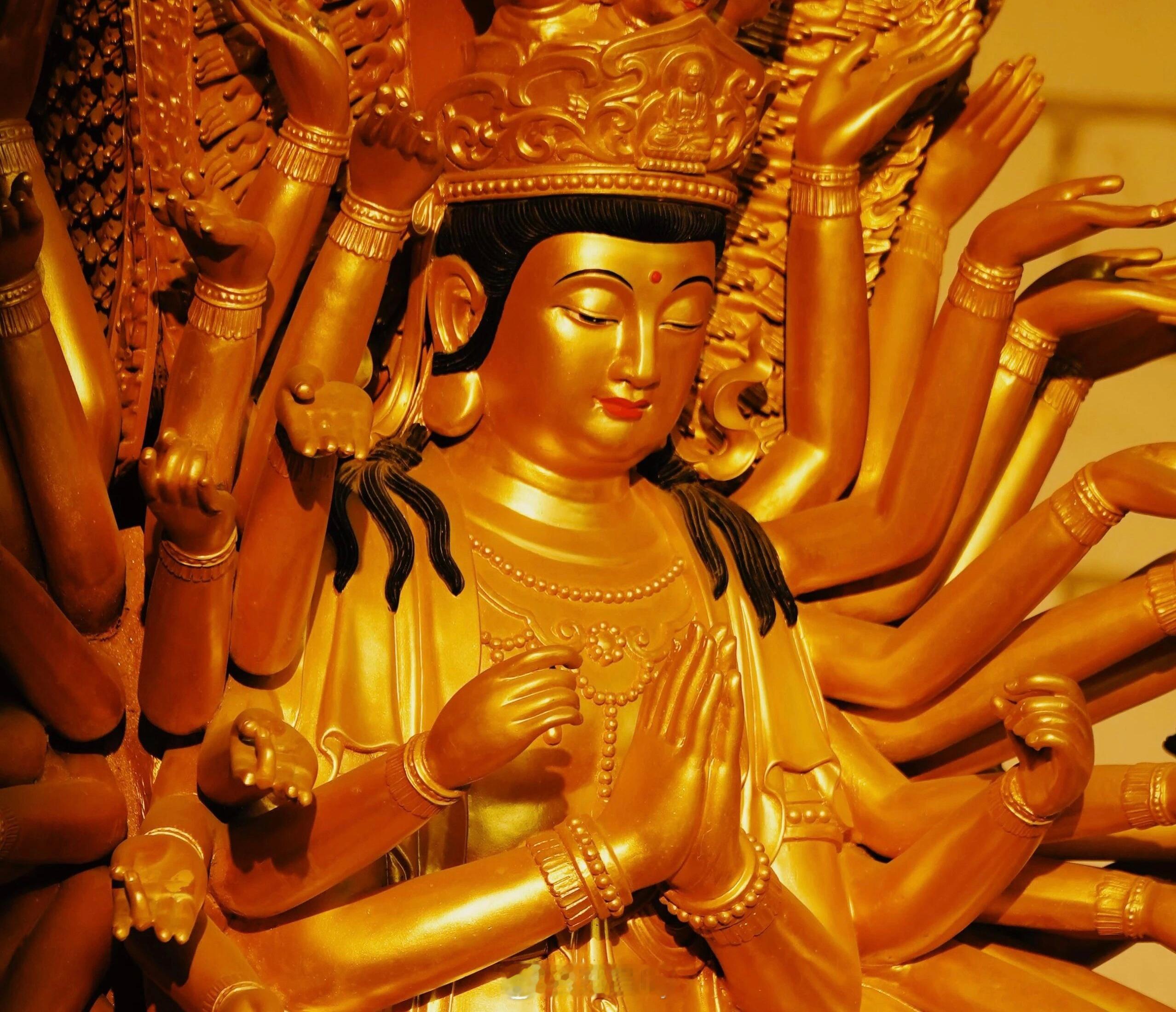 微博云祈福祈福2026华严宗祖庭西安华严寺 与人相处，懂得换位思考；遇事决断，守