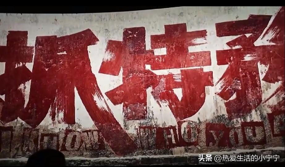 30块钱，才30块钱！体验包场的感觉！就俩字儿：“真爽”！！！
    能容纳几