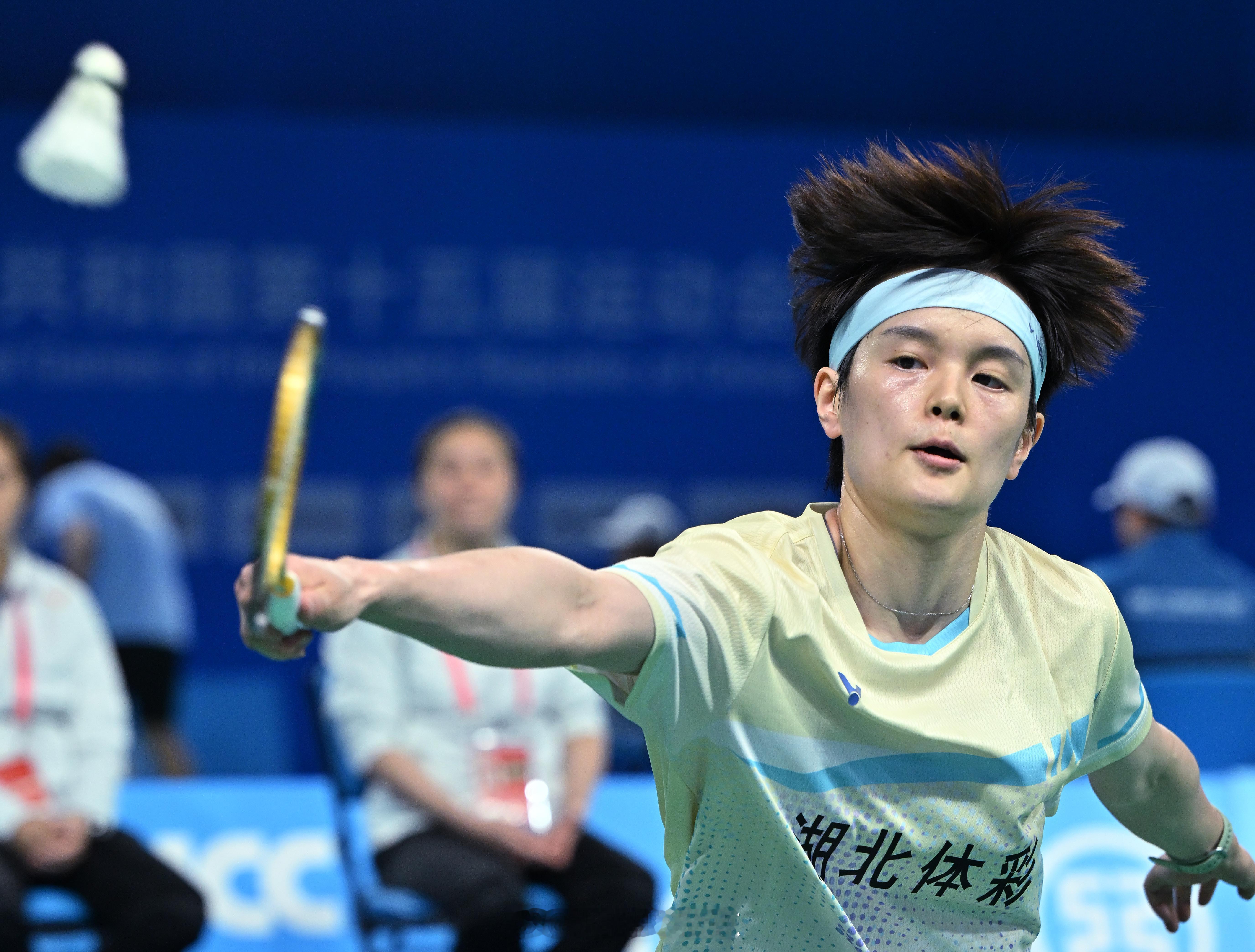 全运会羽毛球赛女单四强对阵：王祉怡 VS 高昉洁、韩悦 VS 陈雨菲