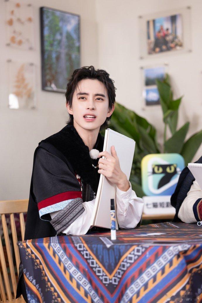 敖瑞鹏推理满分最后0分《奔跑吧》锐评推理赛，敖瑞鹏一顿逻辑输出超亮眼，本以为稳了