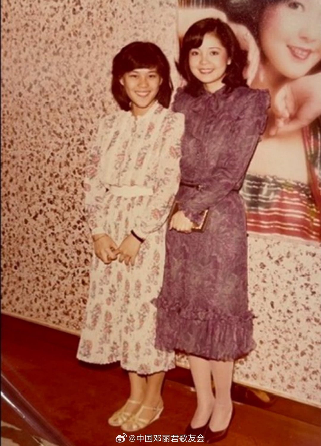 又见晨光暖，恰似君声柔；早安致君迷，日日皆心安。（FB）邓丽君邓丽君