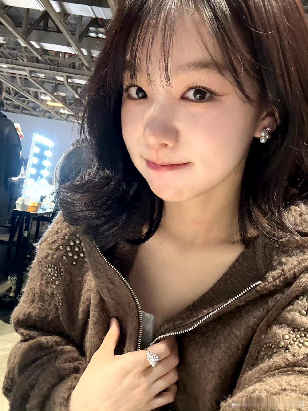 徐梦洁 xmj 徐梦洁暗处 🌈徐梦洁沈曼他们说，青山是否妩媚还须看青山是谁，我