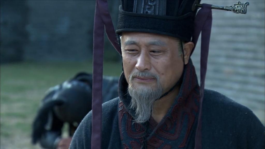 乱世奇谋：傅干用一场谎言保住马家？
      在乱世之中，谋略与勇气往往决定生