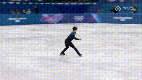 键山优真失误大赏其实两次奥运会都能拿单项银也是不容易了至少证明在自己的这个层次上