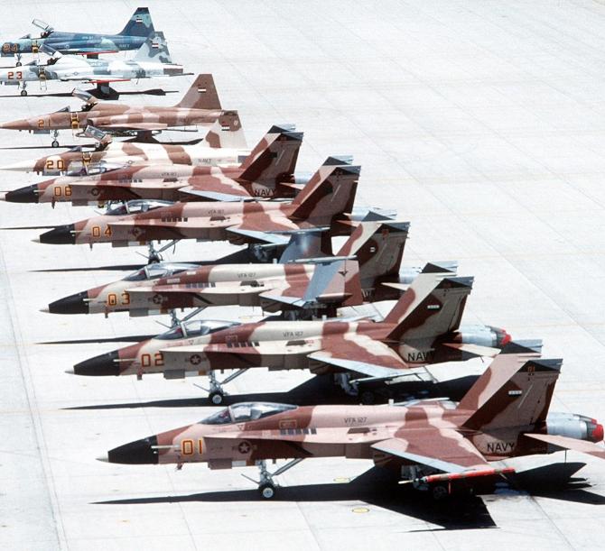 炸锅了！卡塔尔突然翻脸，直接击落伊朗两架战机，中立人设彻底崩了。

刚刷到消息的