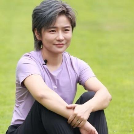 许飞在杭州分享跑马10年感悟许飞亲测跑步能治精神内耗许飞以亲身经历诠释跑步真谛，
