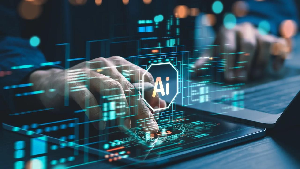 Adobe：允许用户向AI代理分配任务！
     该公司正在将协作AI代理引入