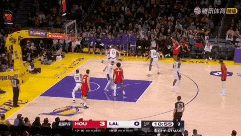 雷迪克赛后开喷“有些人不愿意做出那个选择和改变”，是指詹姆斯？？？球迷深哥对詹姆