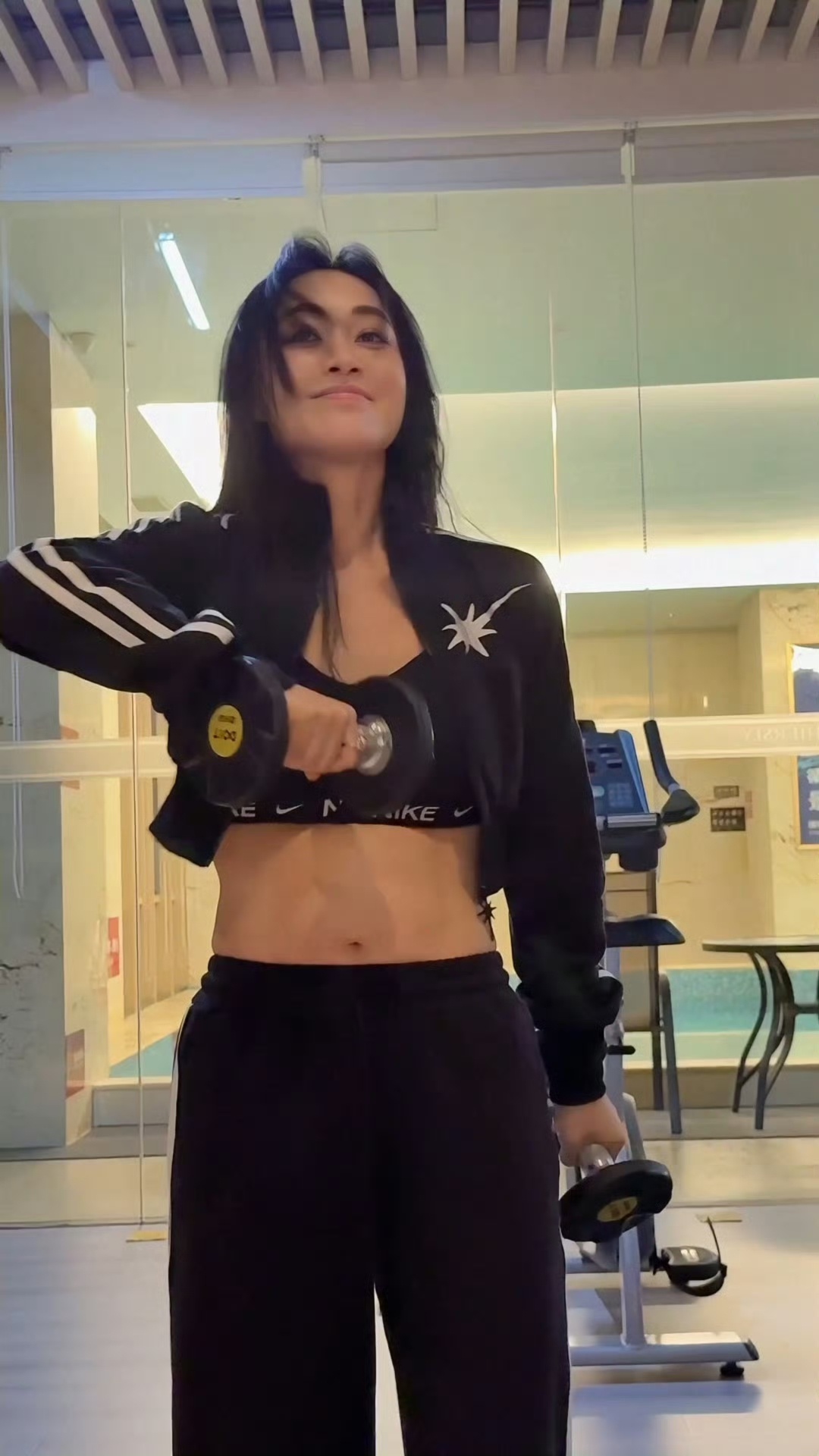 意难平了😭赵子琪淘汰 一路认真打磨舞台，对待团队真诚负责，实力和态度都看得见。