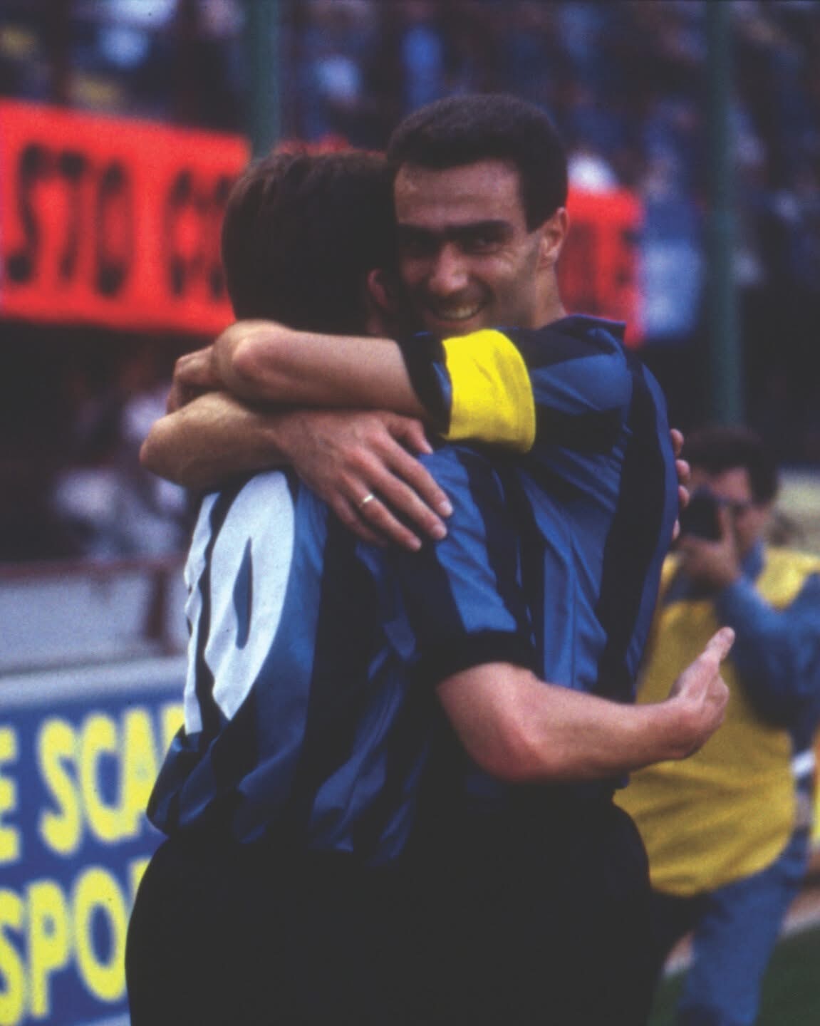 12916日之前（35年前）🔙🔵⚫️ 國際米蘭6-3 比薩（1990.10.