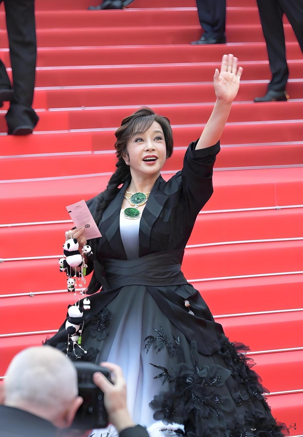 刘晓庆哪一部电视剧都能称作经典！佩服这样的女人