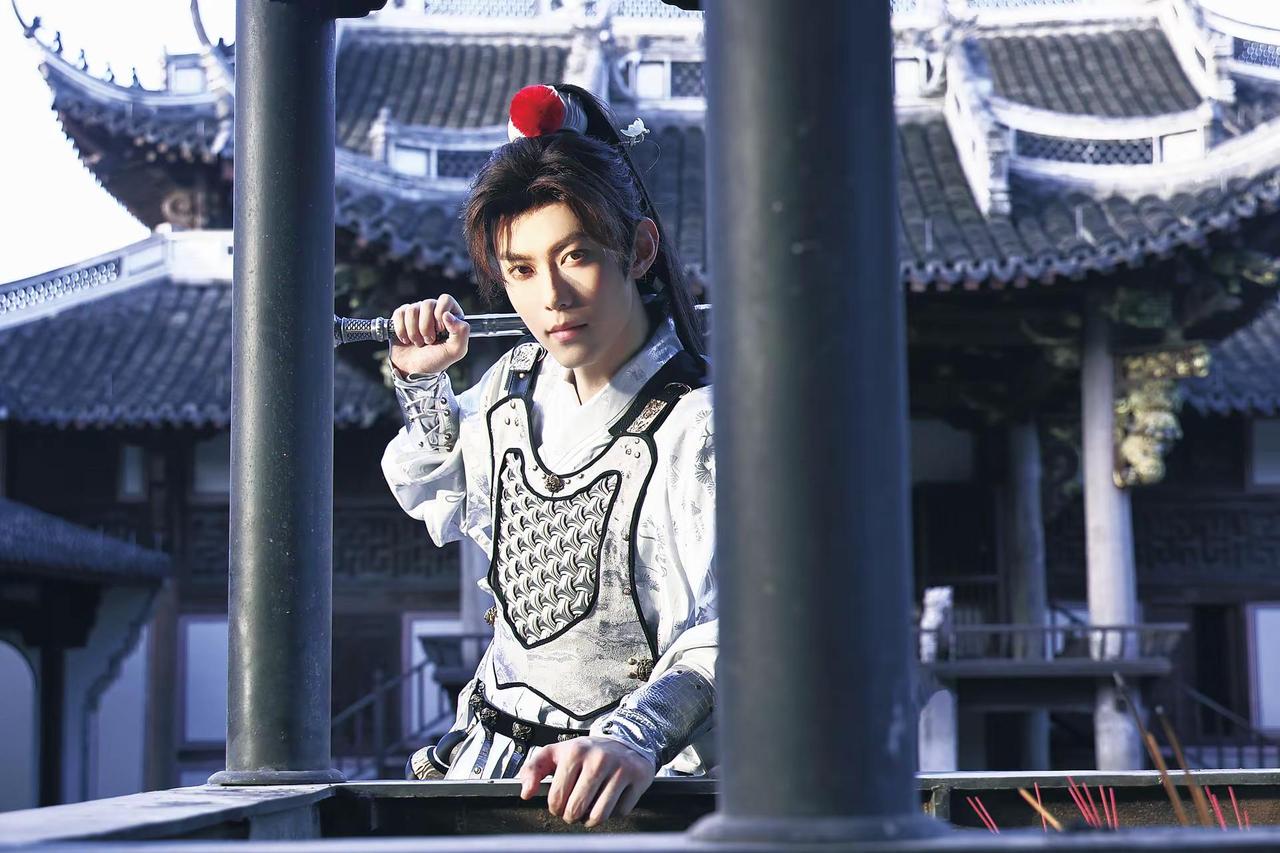 怎叹那青丝已落幕 青山不知我痛苦武侠美学