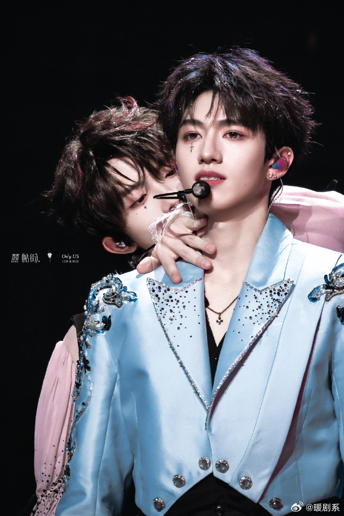 朱志鑫写给苏新皓的19岁生日信朱志鑫苏新皓最重要的是看见你很快乐 朱志鑫说快乐是