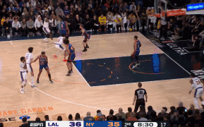 詹姆斯、克里斯蒂、海斯，三人配合2+1，真漂亮！
北京时间2月4日，湖人与尼克斯