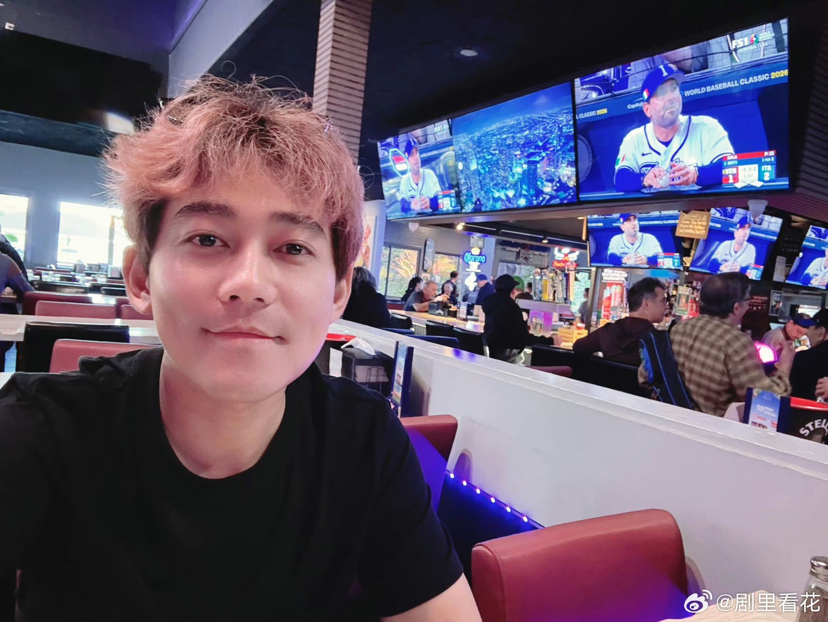 苏醒全年计划 苏醒的安排也太懂粉丝了！新专辑+玩偶公仔，愚人节的话自动过滤，每一