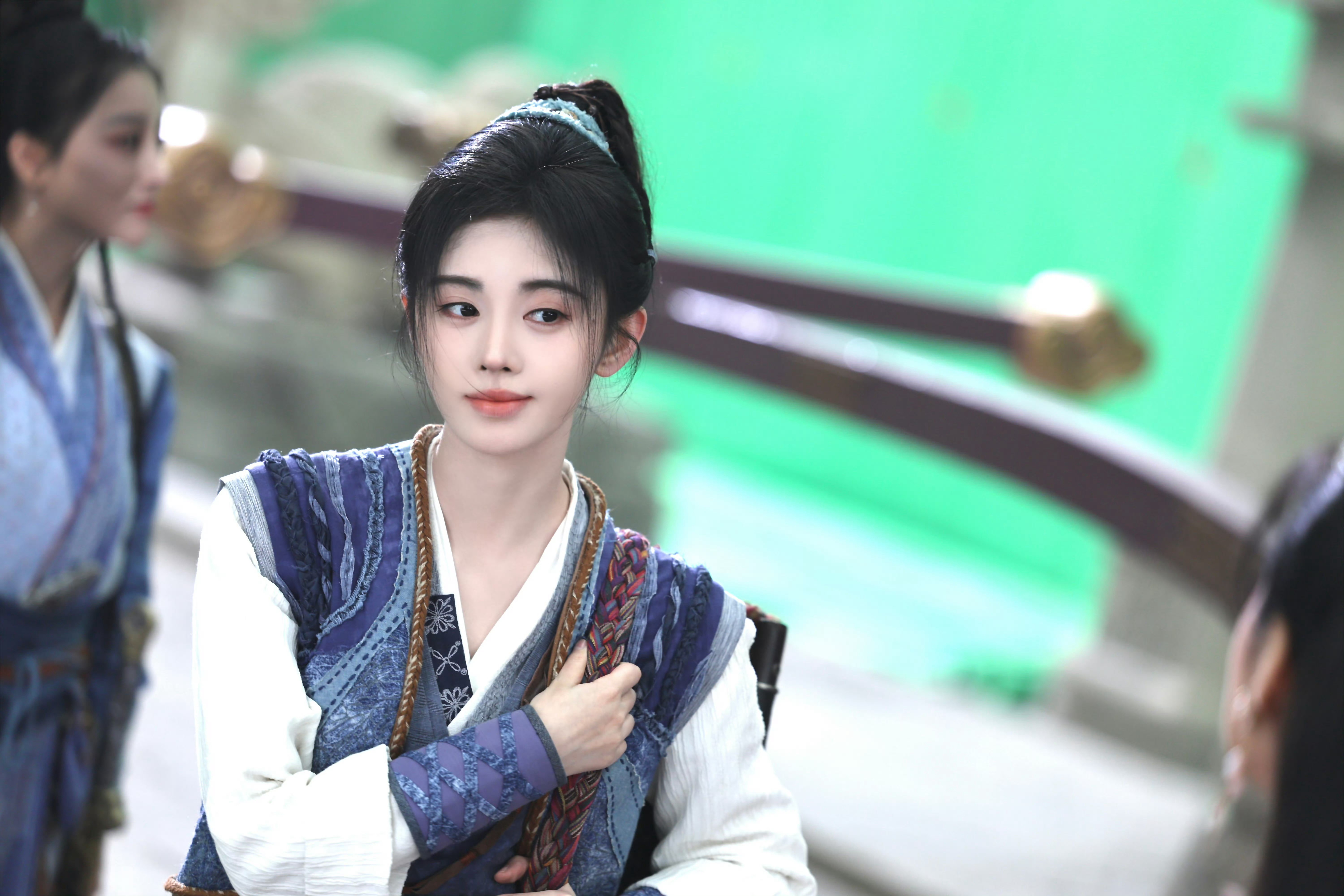 千香有效播放破7亿恭喜鞠婧祎姜黎非 