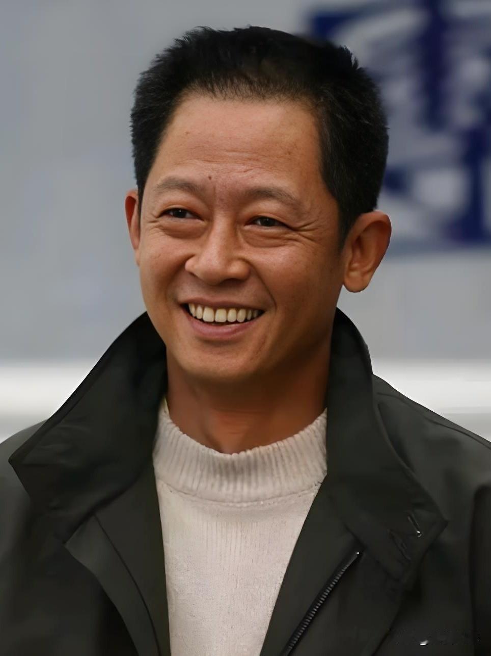 丁元英：当你接触的人多了，你会发现，凡是那些脾气好，说话稳，平时不露锋芒的人，往