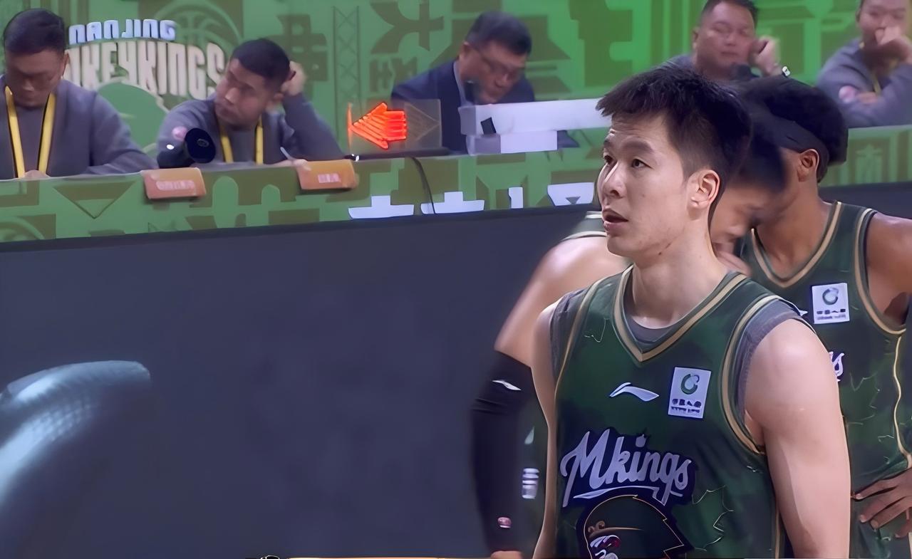 江苏德比：郭昊文完胜庞峥麟。
江苏德比：南京同曦对阵江苏肯帝亚；豪强江苏的两支球