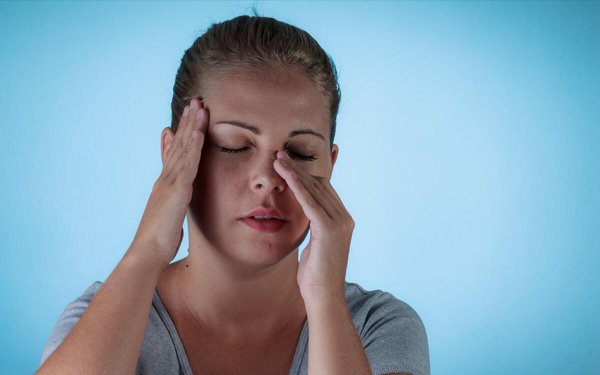 患鼻炎鼻窦炎千万要重视，长期发作可能导致肺部病变，治疗很困难
网上一个朋友咨询我