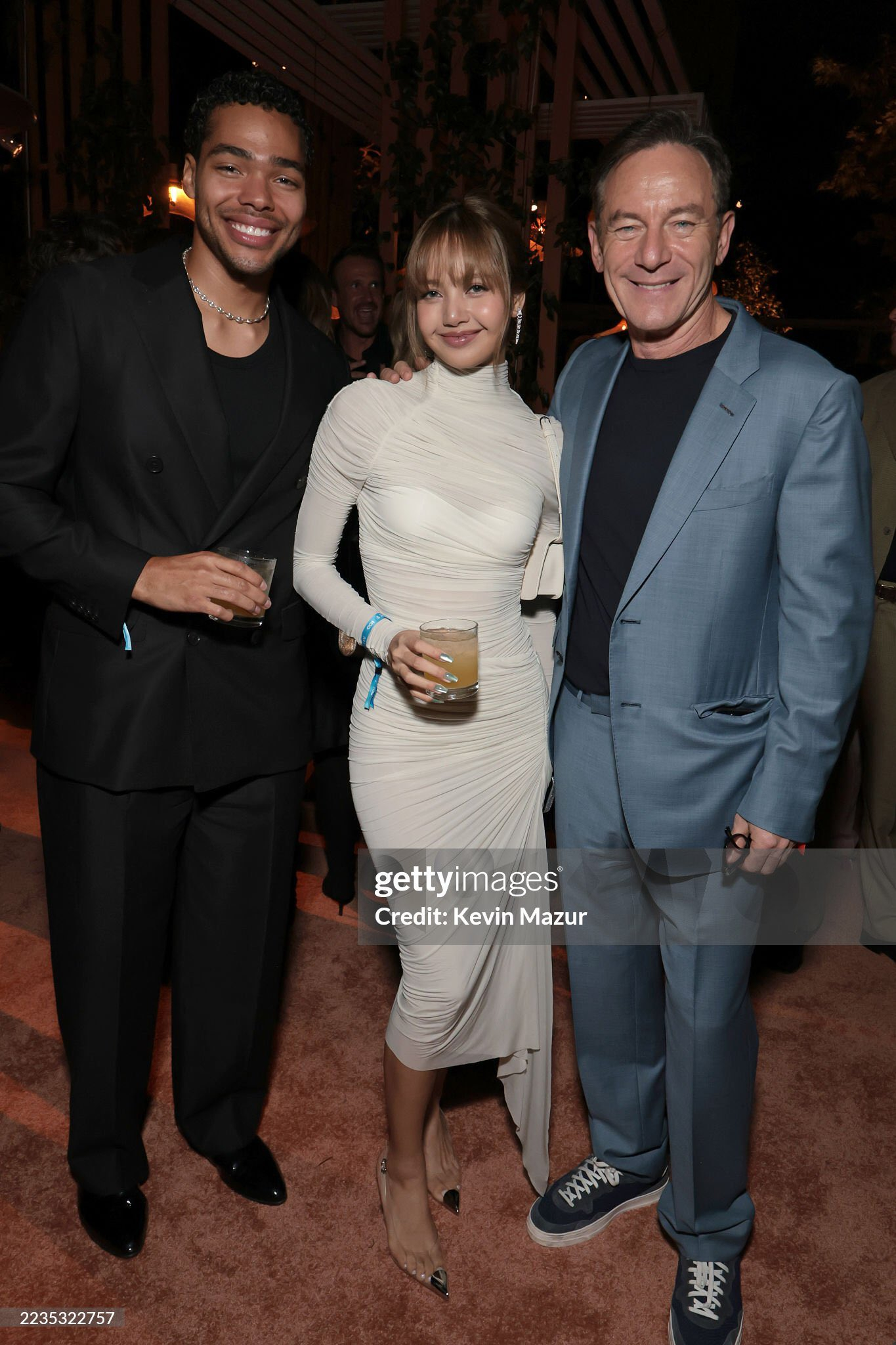 LISA、Nicholas Duverna和Jason Isaacs出席于202