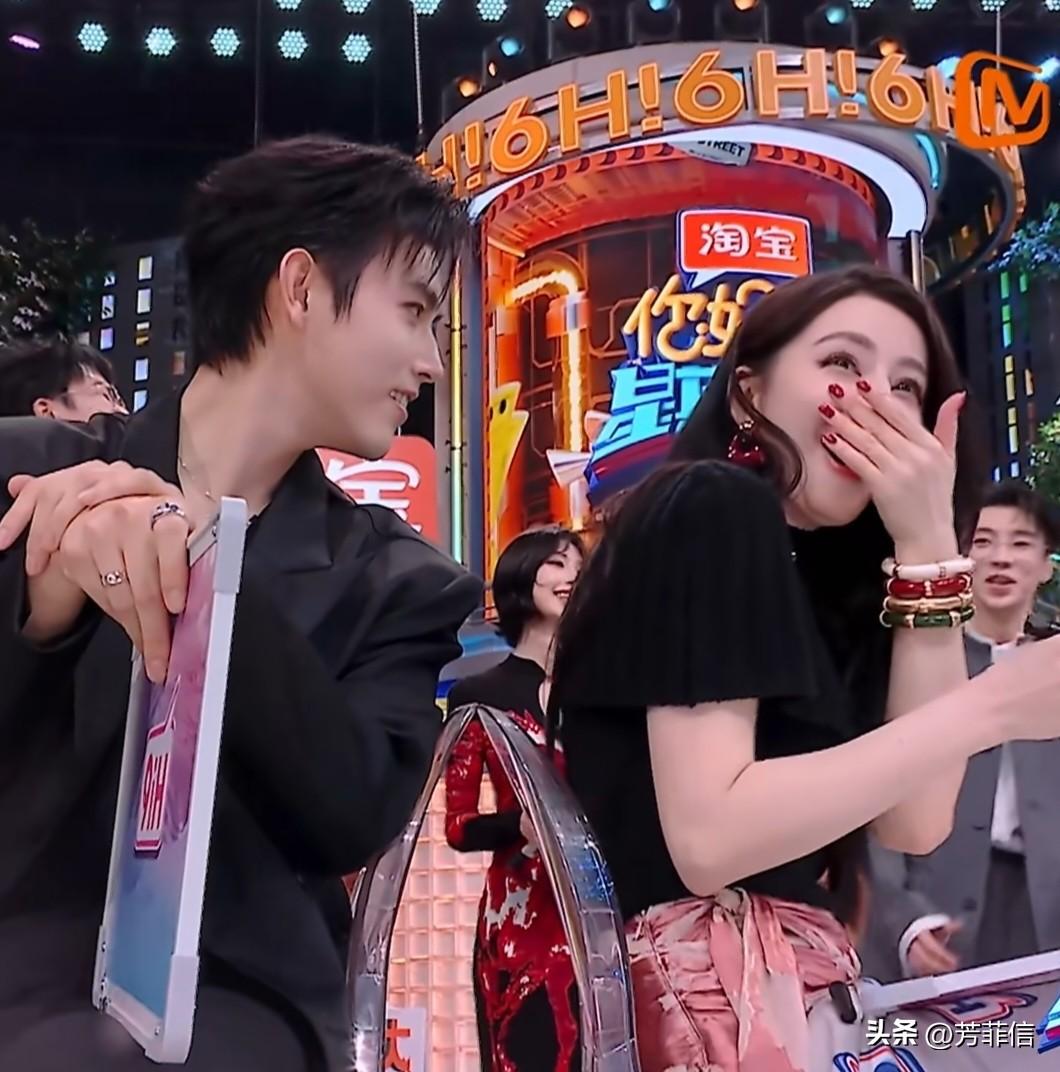 把热巴双下巴都吓出来了，这种属于职场骚扰吧……陈飞宇还是太想红了。
在《你好星期