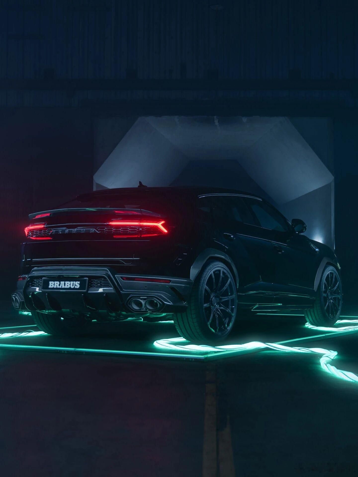 全球首款巴博斯兰博基尼 联名旗舰——900 SUPERBLACK基于Urus S