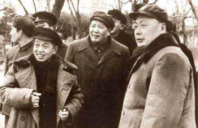 陈毅十年后与毛主席重逢，诚恳提出一项建议，却被毛主席直接否定让人遗憾
1932年