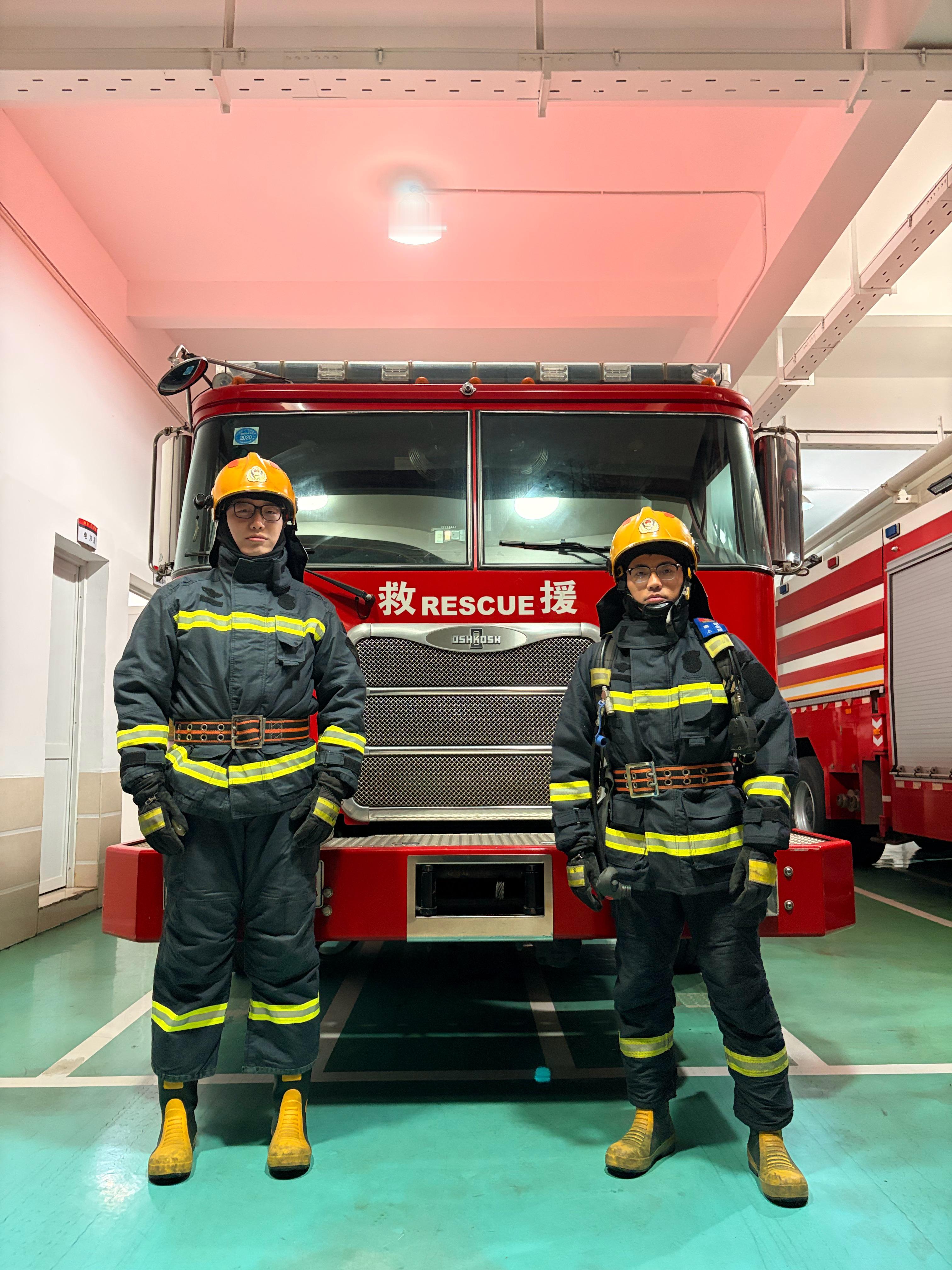 这真的是来救火吗？我咋感觉是来捣乱的Ps:敬请期待老胡的正片内容至于我已经体验过