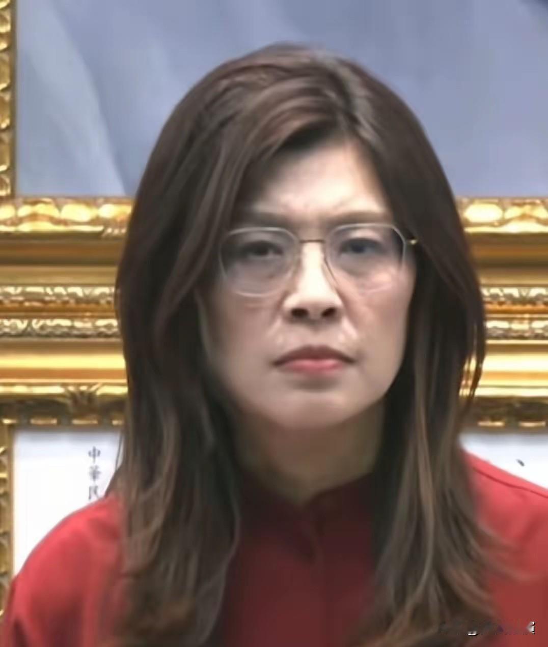 郑丽文4月22日在台湾发表讲话：

郑丽文这次在台湾公开说话，句句都说到点子上，