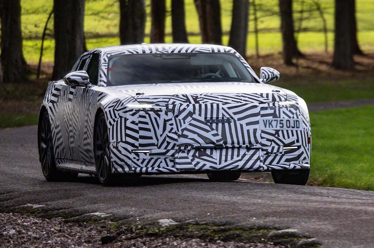 捷豹全新的纯电四门大GT！
三电机、1100匹、三腔空悬。
零百加速时间3秒，2