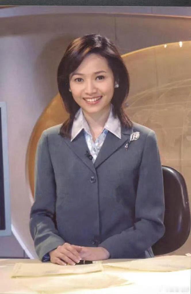 女明星集体回春的秘密 甜心主播的称号可不是白叫的！十年过去，笑容依旧甜美治愈，肌