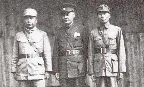 1938年1月初，在汉口养病的刘湘，得知兵权被亲信唐式遵夺取后，吃惊的说：“唐式