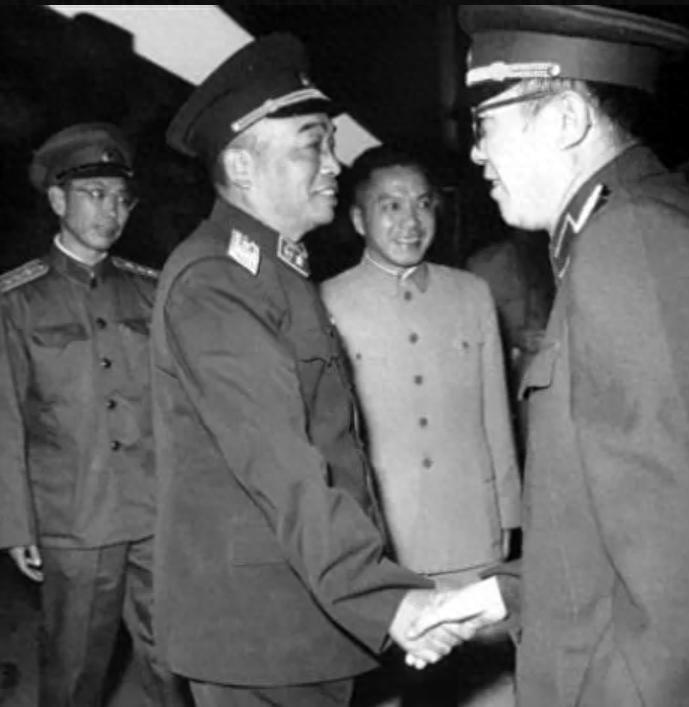 人们常说彭老总打仗最厉害，可他为何很少带出知名大将？这与他的某段任职经历有关
1