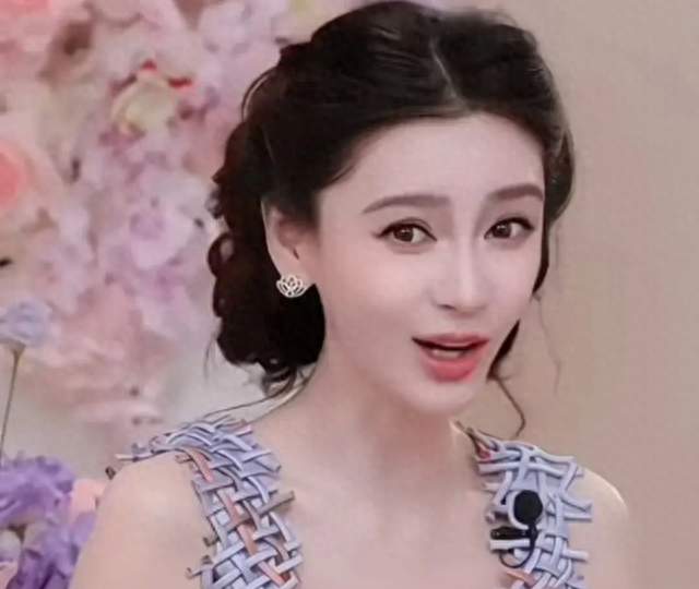 Angelababy老了吗 ？看粉丝们的说辞和本人回应