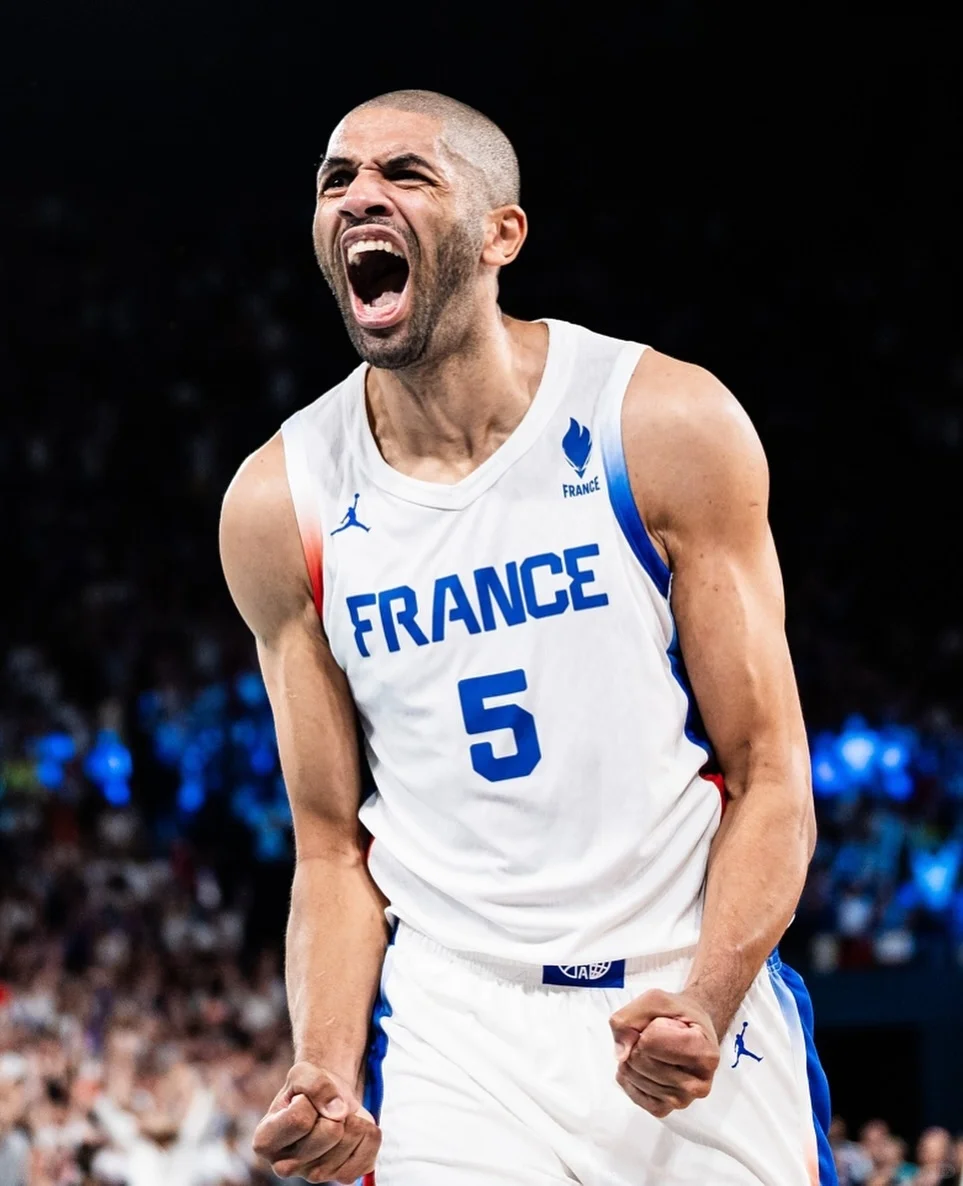 恭喜巴爷!法国男篮晋级奥运男篮决赛