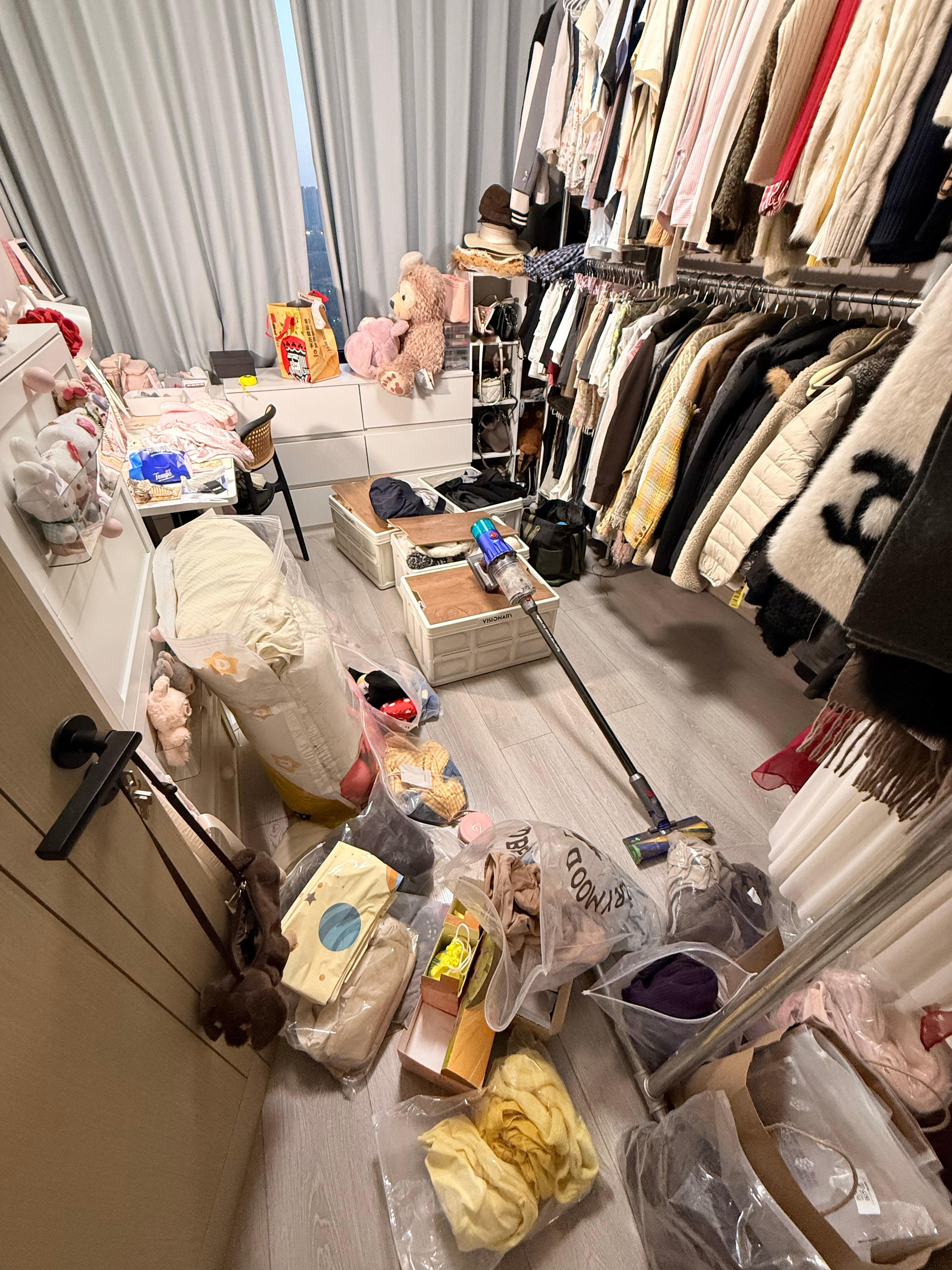 想收拾一下把所有东西都拉出来 但是现在后悔了 此局怎么破？