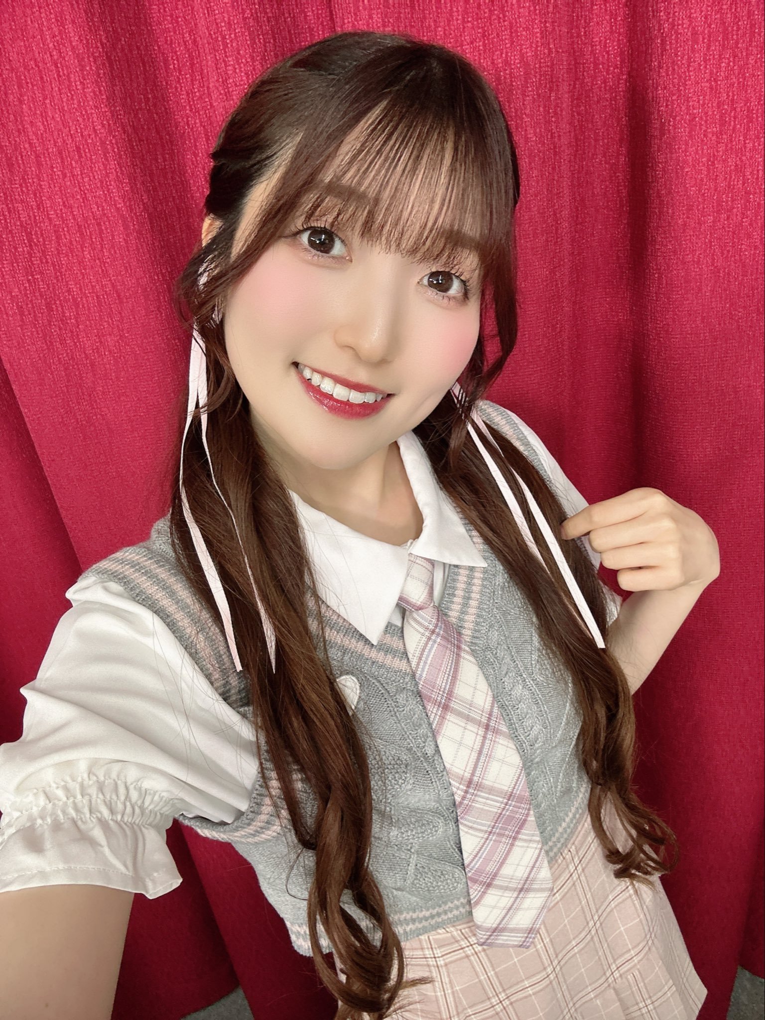 薄井友里