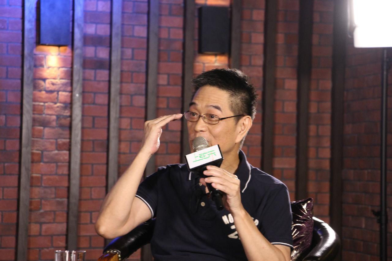 想做自媒体，这4个发文就能有收益的平台值得试试。
首推公众号，别觉得它过时，现在