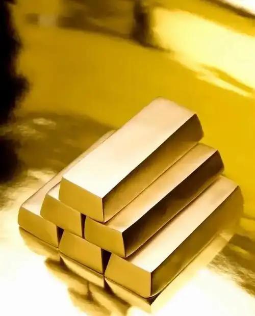 俄罗斯3000亿、委内瑞拉31吨，黄金怎么就成了政治武器？

黄金正在从保险柜里