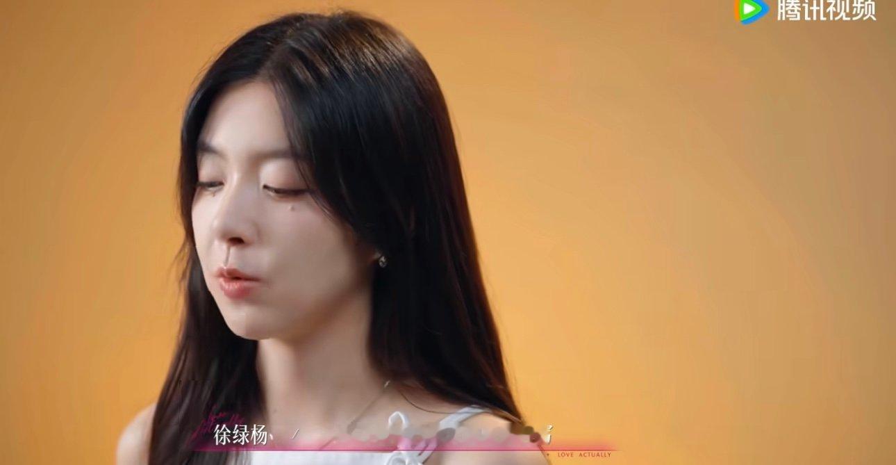 柳柳发长文回应柳柳从万人迷到万人嫌，不是她的错吧 