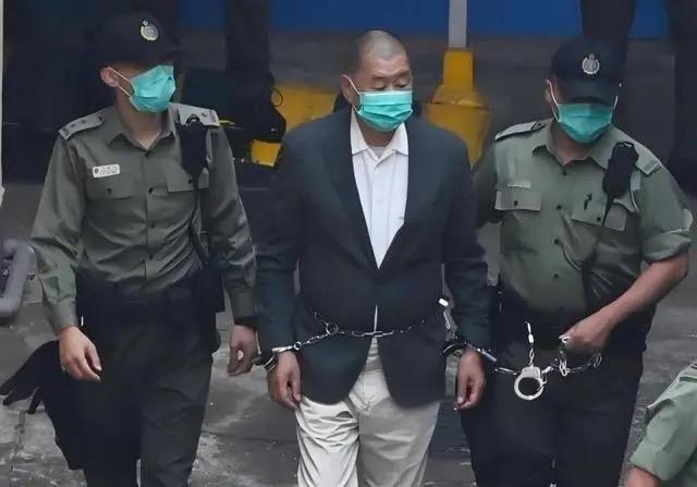 黎智英求情被怼：你对香港没做过什么好事，没有什么可以作为减轻刑罚的理由。

黎智