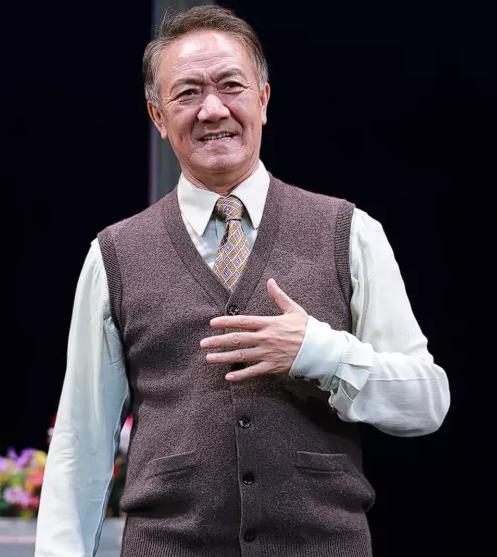 果然，家家都有本难念的经！
你就说男演员李幼斌吧，他现在衣食无忧，孩子不作妖，却