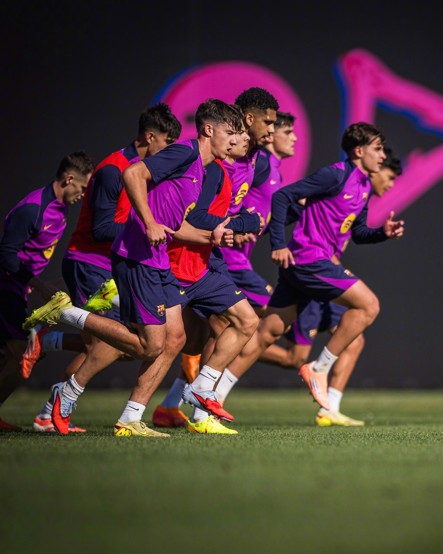 🏃🏻‍♂️赛季很长，训练继续🦾巴萨[超话] 🔴🔵ForçaBarça 