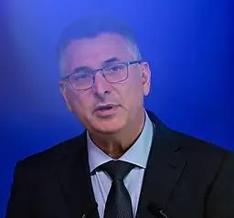 是不是防空导弹不足？说话都没有当初的底气了！美国随时可以袖手旁观。以外长称不寻求