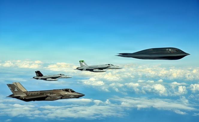 美国和伊朗之间的矛盾或将再一次加剧！多个西方国家接连发出预警，要求本国居民撤出伊