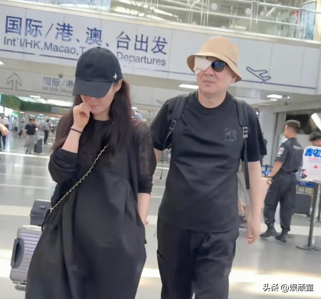 陈建斌运气好，每一次惹蒋勤勤生气的时候，拍到的，永远是他在哄蒋勤勤，而蒋勤勤气呼