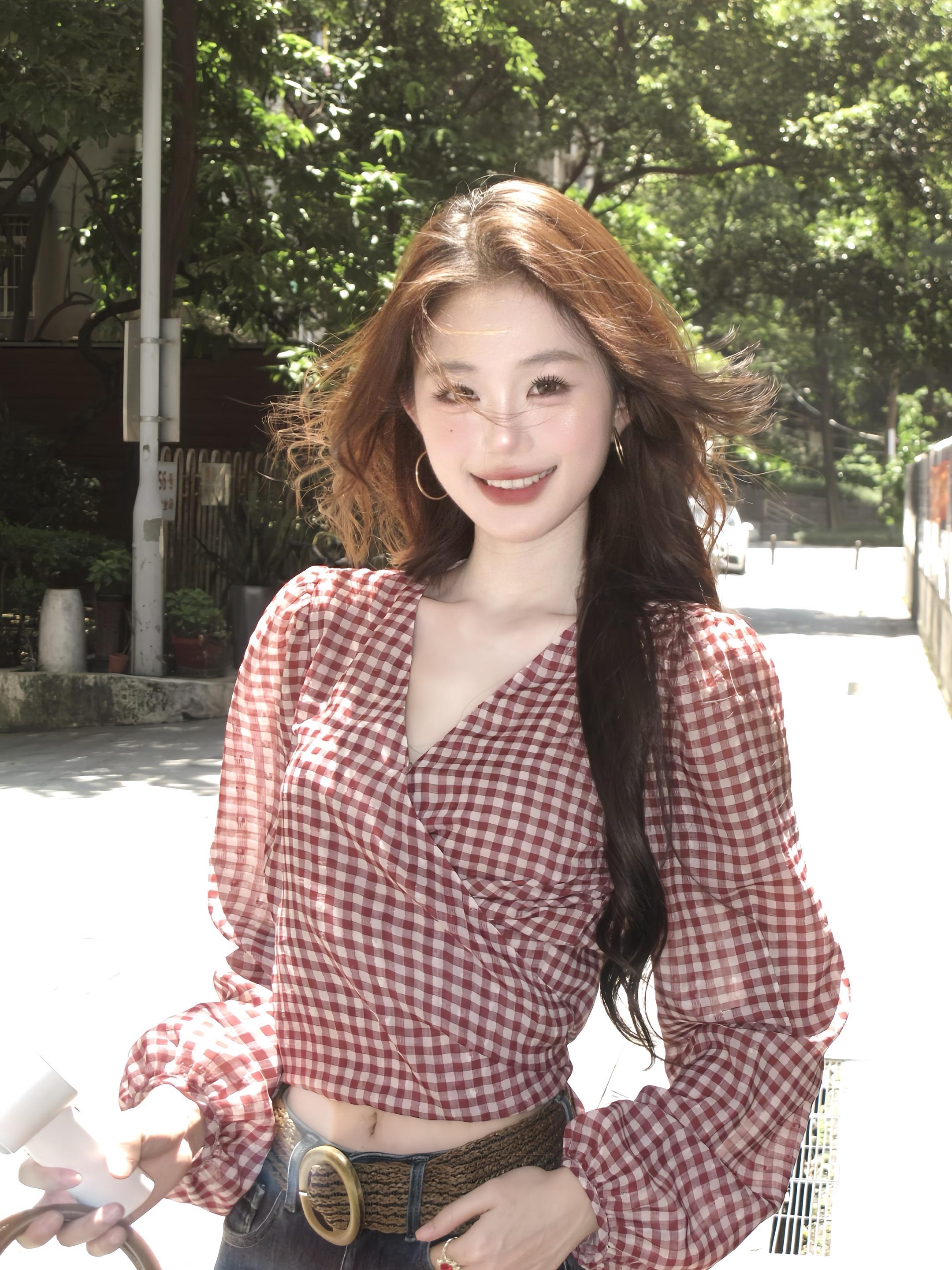 你总是向往别人的天空 却忘了自己才是明媚的阳光