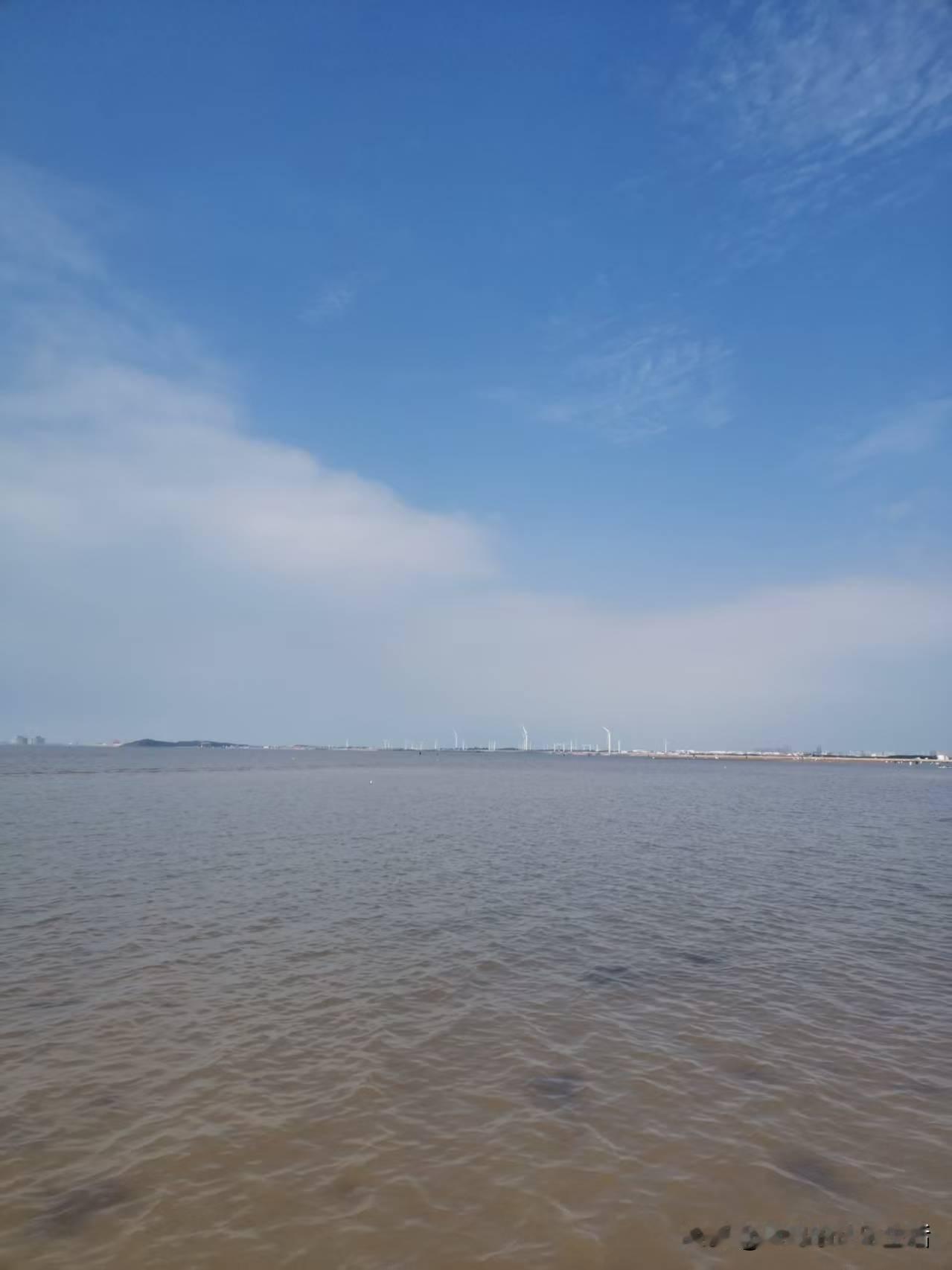 有妈真好，我妈也是这样的人，可惜她走了[流泪]