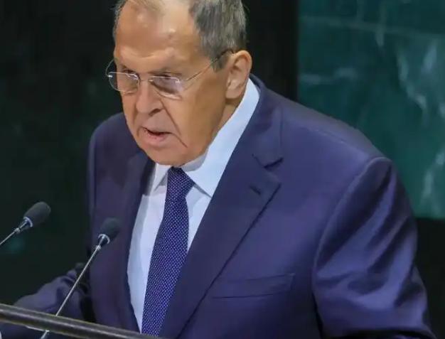 4月25日，莫俄乌冲突持续发酵，西方联手步步施压，俄罗斯与西方迎来彻底决裂。
 